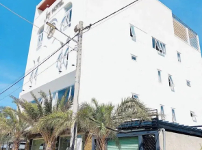 Joy Hotel