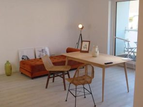 L8 Street - Q2 16 (Adults Only)