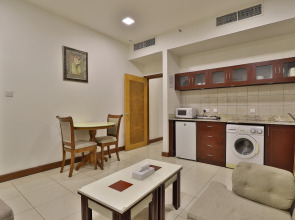 Moon Valley Hotel Apartments