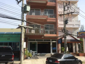 Naithon Beach Service Apartment