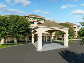 Courtyard by Marriott Salinas Monterey