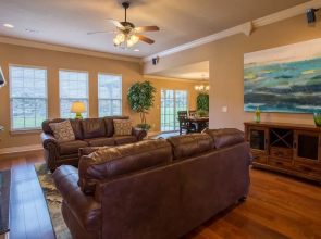 Branson Bluffs Retreat by RedAwning