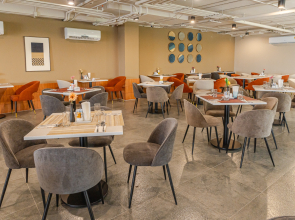 Simplestay Chatuchak, Surestay Collection By Best Western