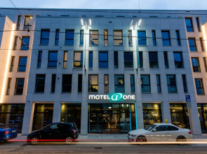 Motel One Stuttgart - Bad Cannstatt