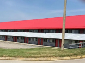 Economy Inn Holland