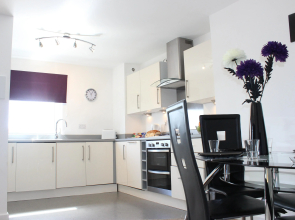 Cotels Serviced Apartments -The Pinnacle