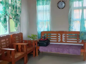 Room-aremen Transient, the no Hassle and