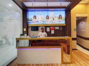 Hotel New Blue Sapphire Residency