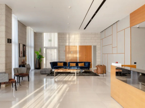 O-O Group -Luxury 3BR APT See View Tower