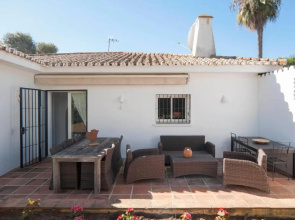 Charming 4bedroom Villa in Los Monteros Beach
