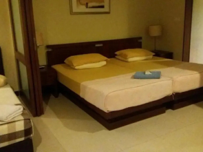 PD Marina View waterfront suite hotel