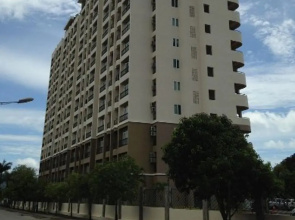 Kuah Town Service Suite Apartment @ Century Suria