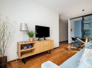 Rivol3 · Stunning 1BR w/ Private Terrace