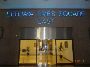 Fnf Service Suite at Times Square