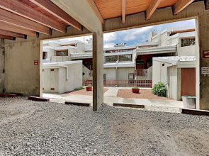 15tru1zs 2 Bedroom Condo