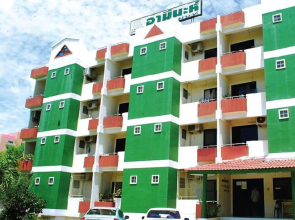 Amina Residence