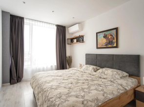 Sunny & Stylish Brand new 2bdr Apartment + Parking