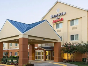 Fairfield Inn & Suites Dallas Park Central