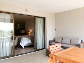 Sunrise Bay Self-Catering Accommodation