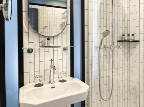 Lenox Montparnasse Hotel