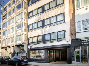Carlton Hotel