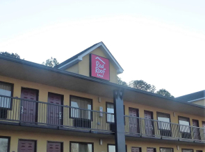 Red Roof Inn Columbus, MS