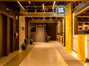 Fhandika Boutique Inc