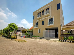 OYO Life 3987 Kost Aditya