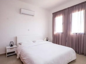 Sunnyside Apartment