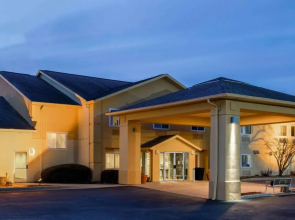 La Quinta Inn & Suites By Wyndham Frankfort