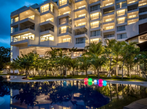 DoubleTree Resort by Hilton Hotel Penang
