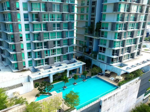 The Manor Suites and Apartments