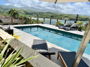 Villa Adina - Sleeps 7 - Pool - Parking - Garden