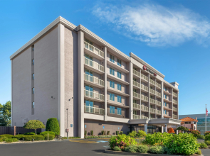 Best Western Plus Waltham Boston