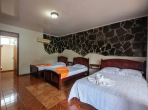 Hotel Sueno Dorado & Hot Springs