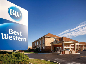 Days Inn by Wyndham St. Charles IL