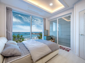 Pohang Playbeach Poolvilla