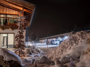 Chalet in Pinzgau Near Ski Slopes & Sauna