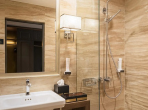 Спа- и конференц-отель V