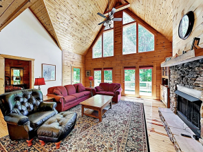 1876 Mars Hill - 5 Br Home