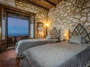 Villa Armos