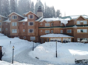 Kolahoi Green Heights Gulmarg