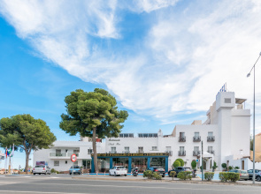 Nerja Club by Dorobe Hotels