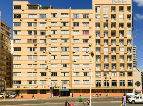 Parkview Holiday Apartments