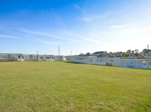 117 Sandown Bay Holiday Park