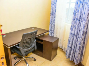 Chui by Rorric Safaris