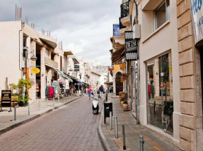 Sea Breeze Central, 2bed