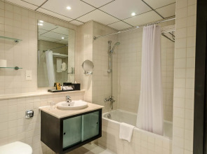 Nuran Marina Serviced Residences