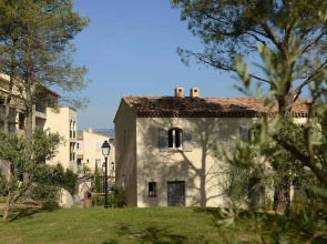 Pierre & Vacances Residence Les Coteaux de Pont-Royal