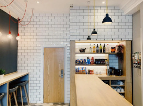 Holiday Inn Express London Victoria by IHG